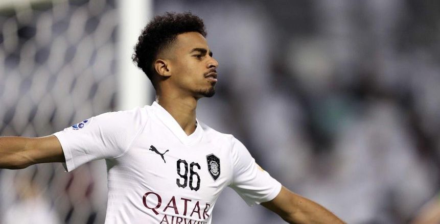 عفيف وبيرنفاند وماكينو.. منافسة ثلاثية على جائزة أفضل لاعب في آسيا