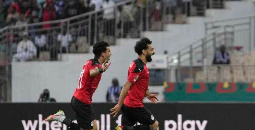 مدرب ريال مدريد السابق يكشف طريقة الاستفادة من صلاح وزيزو مع منتخب مصر