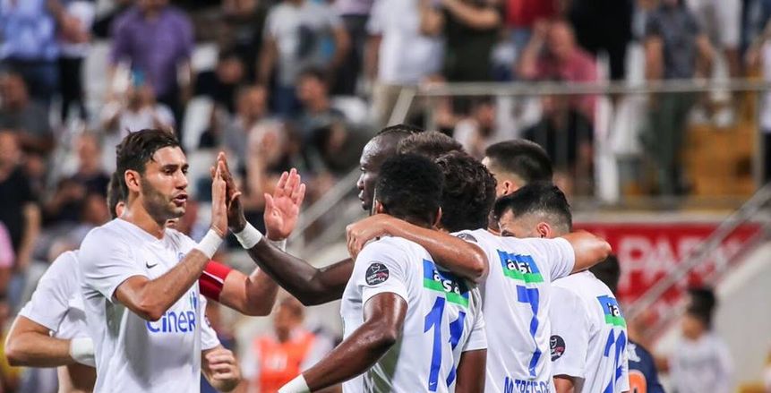 تريزيجيه يشارك في انتصار قاسم باشا القاتل على باشاك شهير بالدوري التركي