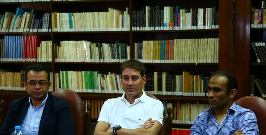 سيد عبدالحفيظ لفايلر: لا تلتفت للانتقادات.. الجواب ما تراه بعينك