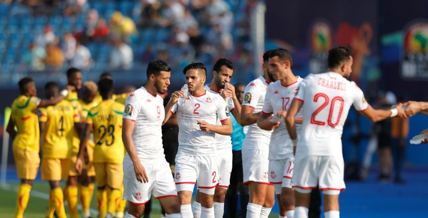 تزايد أعداد الجماهير التونسية لمساندة منتخبهم أمام موريتانيا