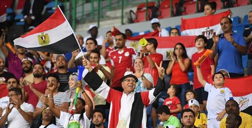 بالفيديو| توافد الجماهير المصرية على ملعب الصداقة قبل مواجهة بوركينا فاسو