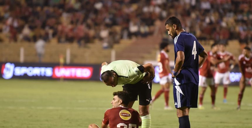 طبيب الأهلي يكشف تفاصيل جديدة بشأن إصابة زيزو أمام إنبي