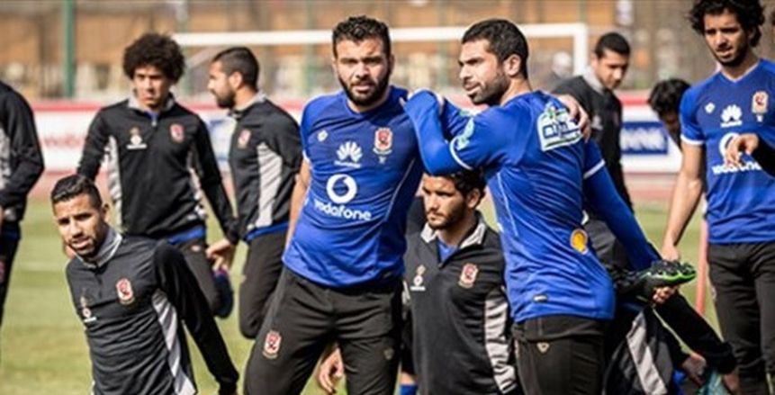 رباعي الأهلي ينتظمون في المران بعد عودتهم من الكويت