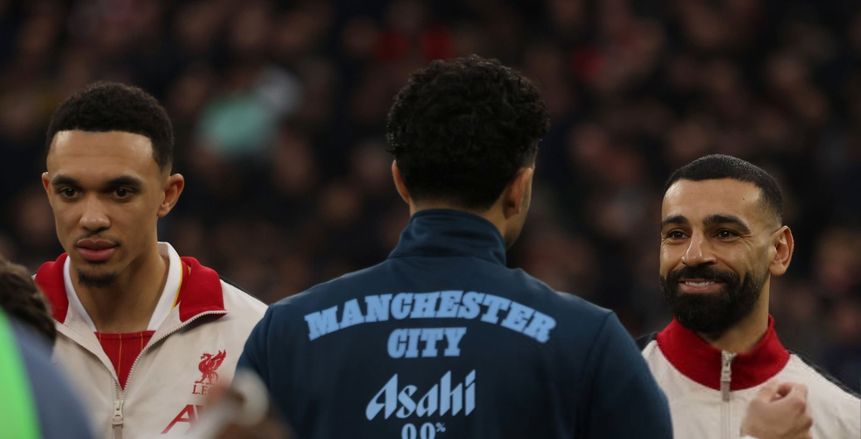 تشكيل قمة مانشستر سيتي وليفربول بكأس الاتحاد.. صلاح أساسي ومرموش دكة