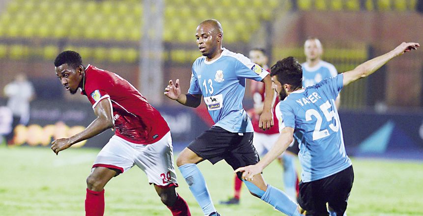 البطولة العربية| شاهد.. بث مباشر بمباراة الأهلي والفيصلي