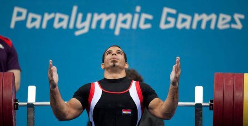 فضية رفع الأثقال.. شريف عثمان يتوج بأول ميدالية لمصر في البارالمبياد