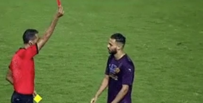 خبير تحكيمي يحسم جدل طرد «بيكهام» بسبب التصفيق في كأس مصر