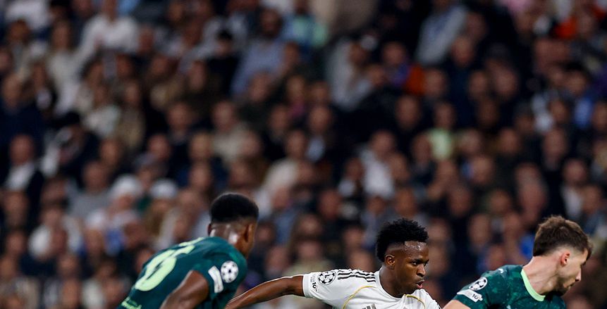 صافرة فرنسية تدير مباراة مانشستر سيتي وريال مدريد في دوري أبطال أوروبا