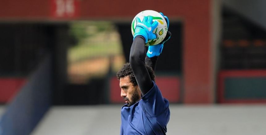 محمد عواد يواصل تدريباته الفردية بعد قرار الاستبعاد من الزمالك