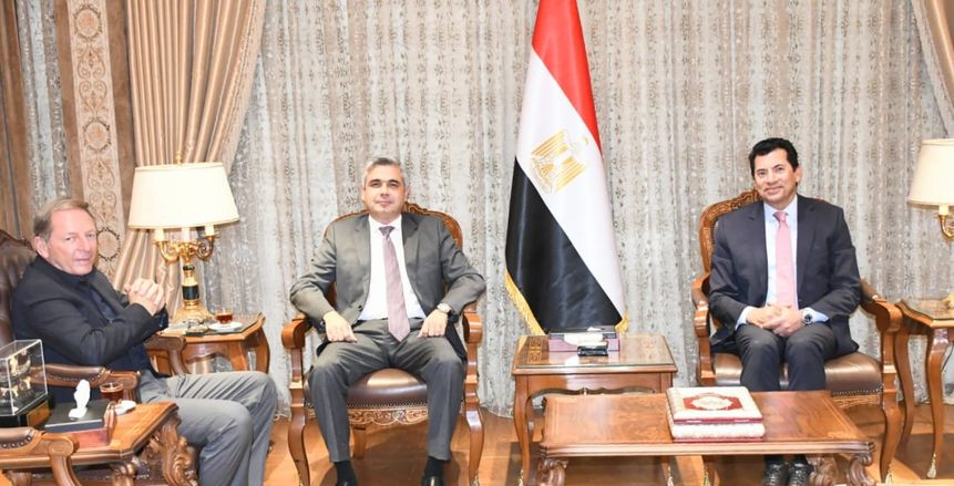 الألمانية لارا سكاكيني تحصل على الجنسية وتمثل مصر في الفروسية دوليا