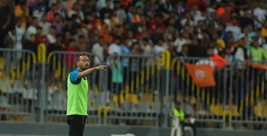 رسميًا.. فاركو يعلن رحيل مدربه البرتغالي روماو