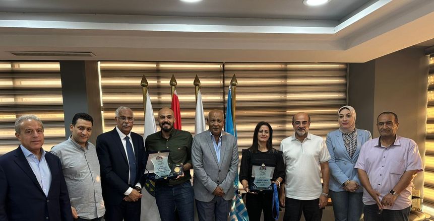 اتحاد الكرة يكرم شاهندة المغربي وفريد سلطان