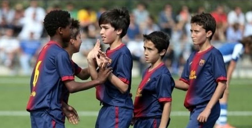 "لاماسيا" أول ضحايا الأزمة المالية في برشلونة