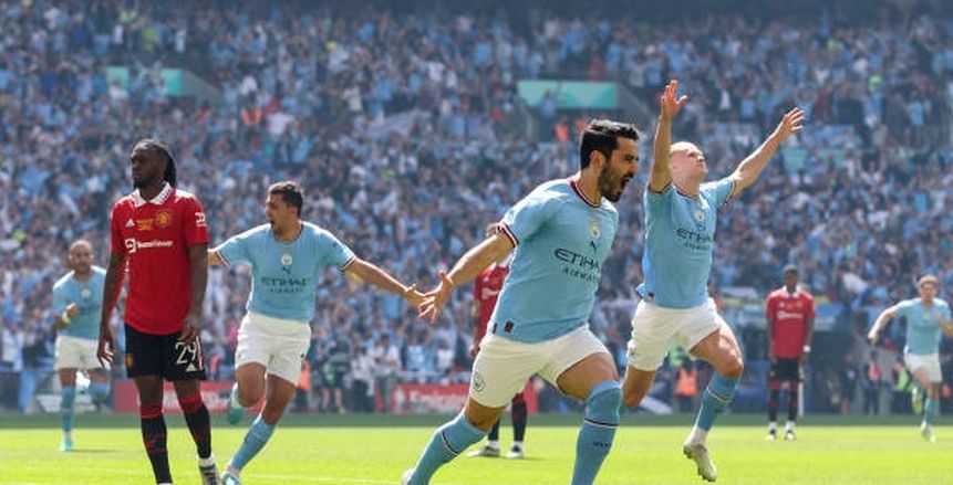 جوندوجان يعلق على مصيره مع مانشستر سيتي بعد نهاية عقده.. وجوارديولا يرد