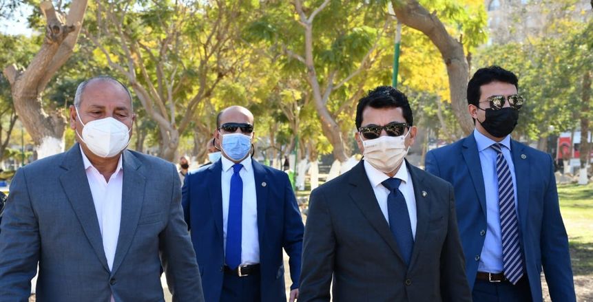 وزير الرياضة يدعم أسوان بـ 500 ألف جنيه تكلفة إيجار ملعب بتروسبورت