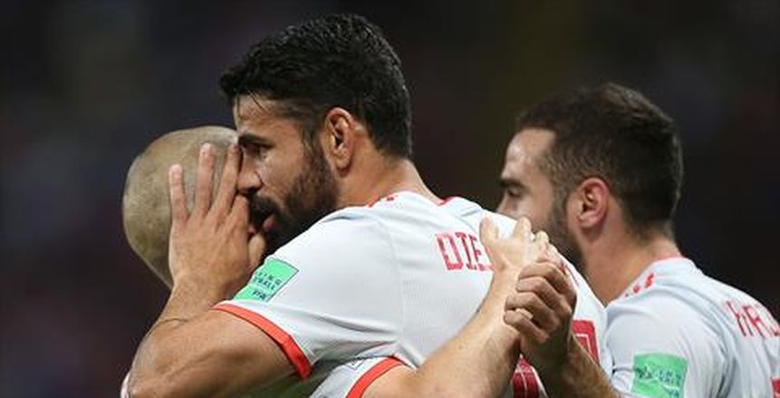 «الماتادور» يقاتل أمام «أسود الأطلسى» لحجز بطاقة الـ16