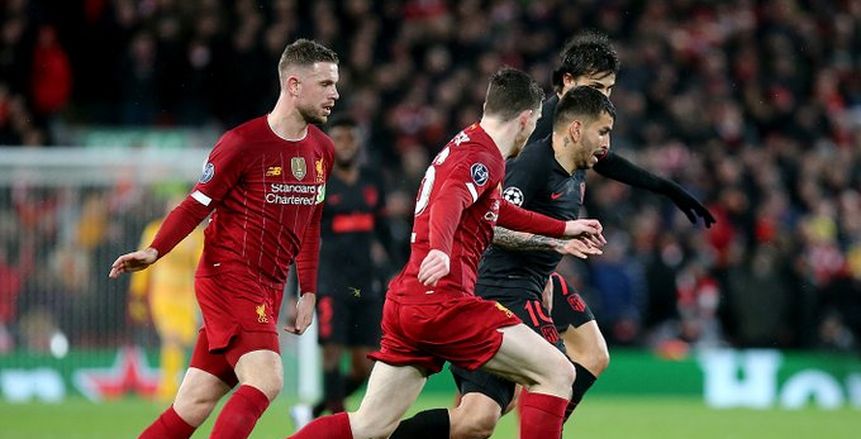 بسبب فيروس كورونا.. كلوب يفقد أعصابه ويسب مشجع ليفربول (فيديو)