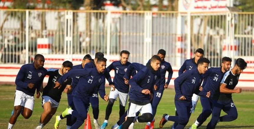 الزمالك يواجه الحرارة والرطوبة في أنجولا بـ"العصائر"