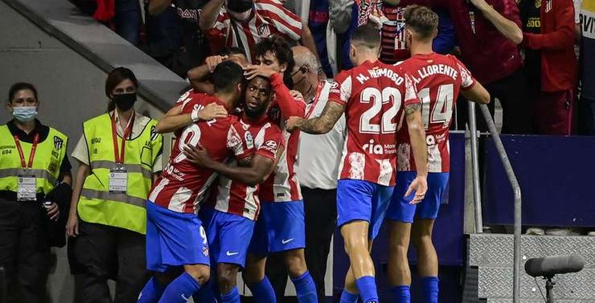 أتلتيكو مدريد يفوز على برشلونة ويزيد فرص مغادرة كومان لقلعة «كامب نو»