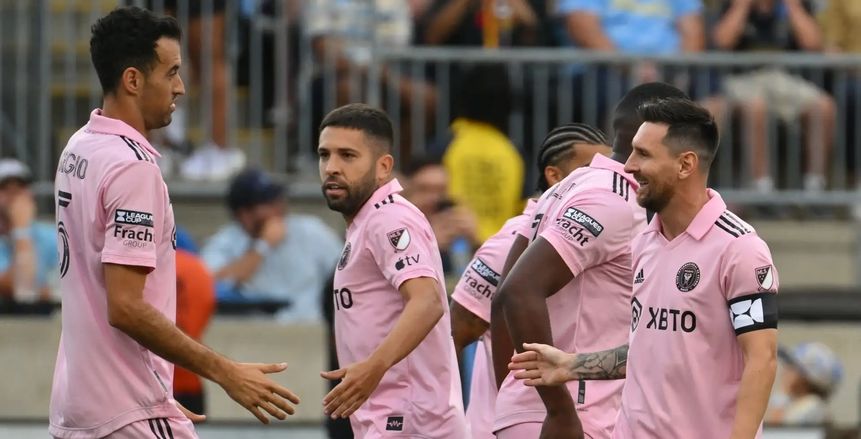 جوردي ألبا: محظوظ باللعب بجوار ميسي.. ومواجهة الأهلي صعبة
