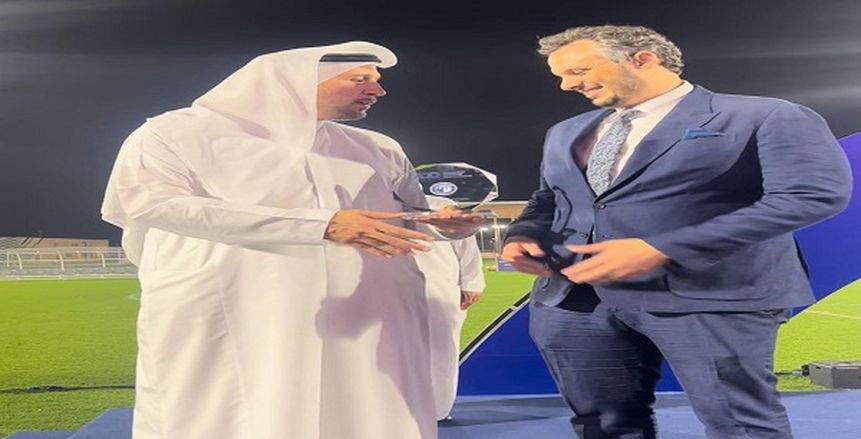 الاتحاد الإماراتي يكرم ممدوح عيد الرئيس التنفيذي لنادي بيراميدز