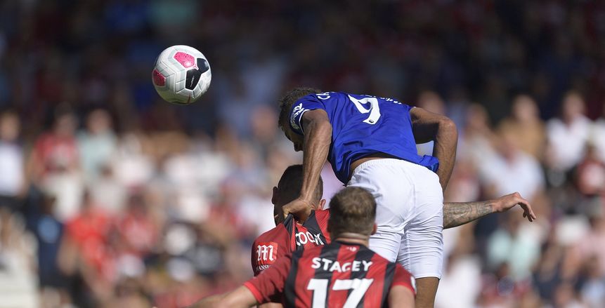بالفيديو.. إيفرتون يسقط أمام بورنموث بثلاثية في الدوري الإنجليزي