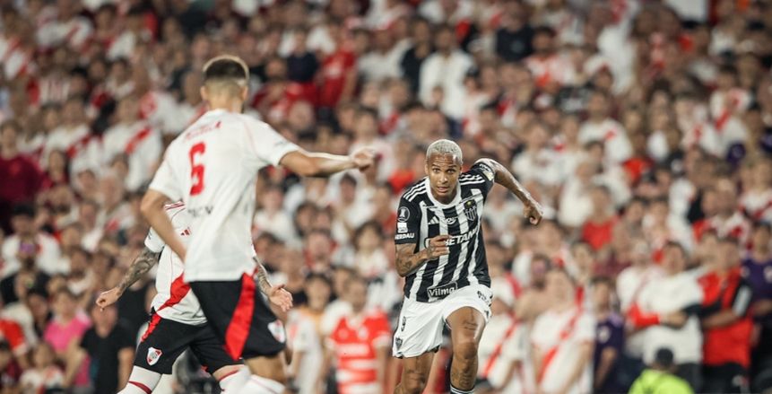 قبل نهائي «ليبرتادوريس».. كشف حساب ديفيرسون لاعب أتلتيكو مينيرو