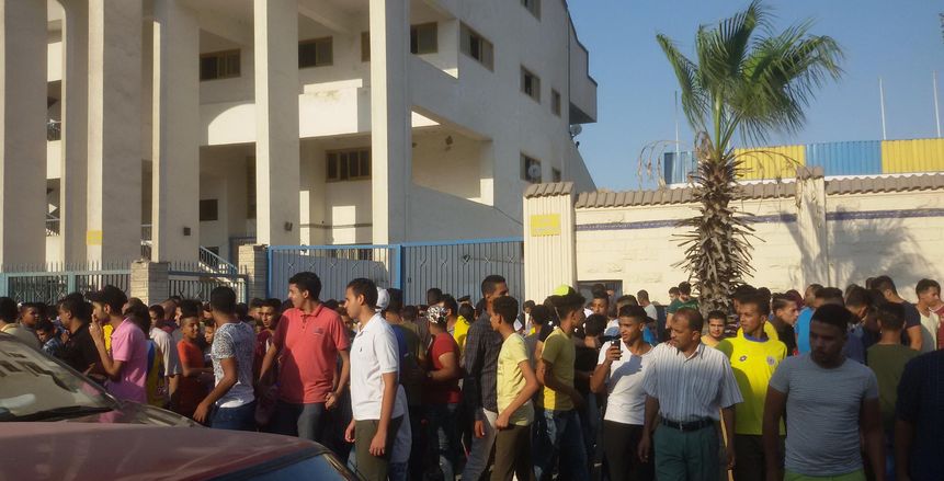 أمن الإسكندرية: القبض على بعض مشجعى الإسماعيلي وفحصهم ب3 أقسام شرطة