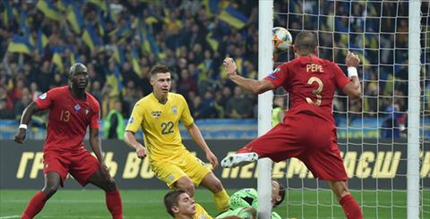 رسميا.. منتخب أوكرانيا يمدد عقد مدربه "شيفتشينكو " لـ2022