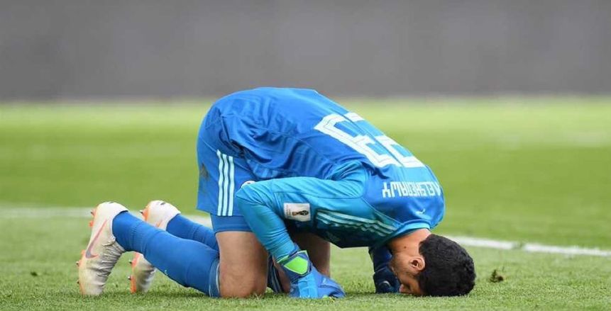 رسمياً| «بيراميدز» يرفع عرضه ويطلب استعارة «الشناوي» مقابل 4 مليون دولار