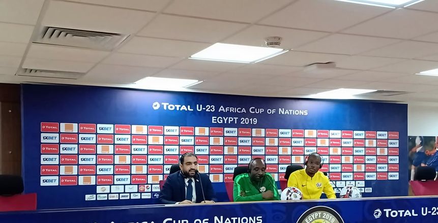 مدرب جنوب أفريقيا: مواجهة زامبيا صعبة.. والتنظيم أكثر من رائع