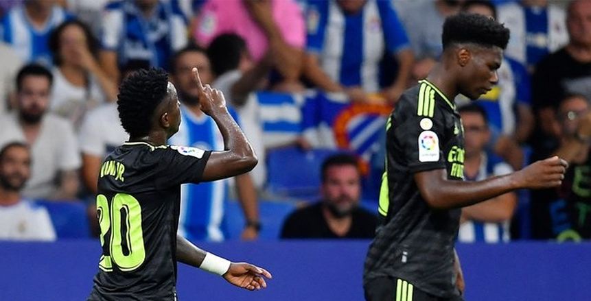 كريم بنزيما يخطف انتصارا مثيرا لريال مدريد أمام إسبانيول