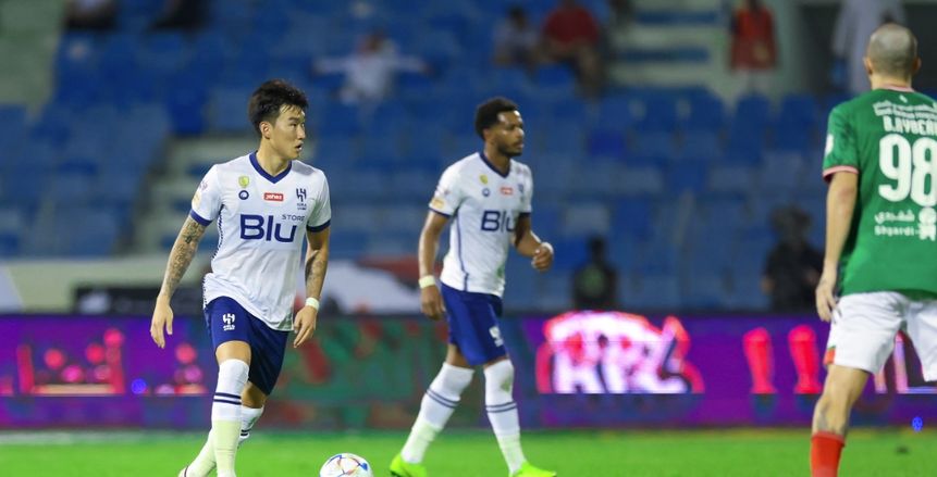 الدوري السعودي يشتعل.. الهلال يتعادل أمام الاتفاق والشباب يوسع الفارق