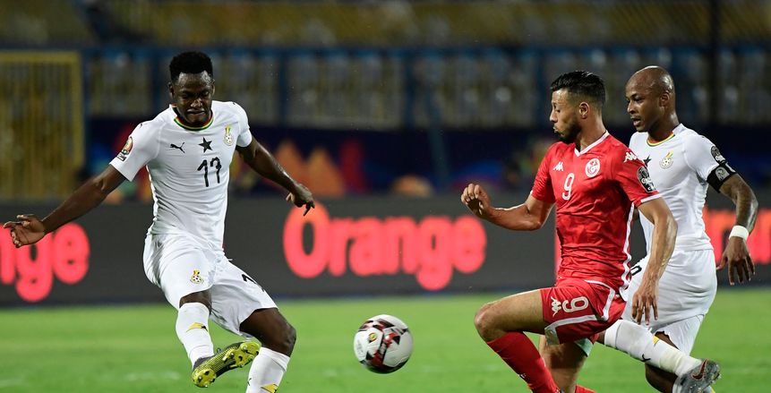 مبارك واكاسو يحصل على جائزة أفضل لاعب في مباراة تونس وغانا