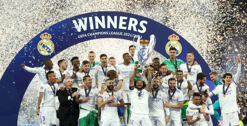 ريال مدريد يحتفل مع جماهيره بلقب دوري أبطال أوروبا «فيديو»