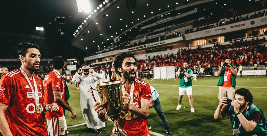 أخبار الأهلي: تجديد عقد حسين الشحات.. وكولر يحسم مصير كريم نيدفيد