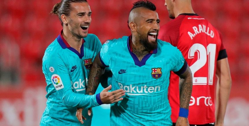 برشلونة يضرب مايوركا برباعية.. ويواصل الانفراد بالصدارة (فيديو)