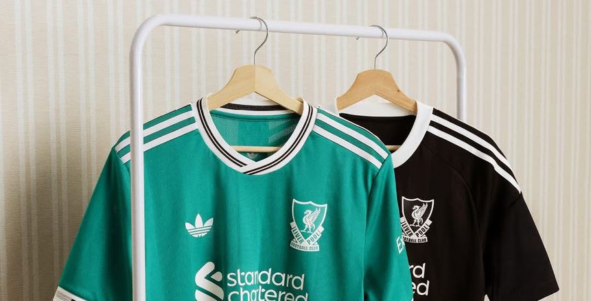 ليفربول يكشف عن الطاقم الثالث لموسم 2025-2026 بتوقيع أديداس