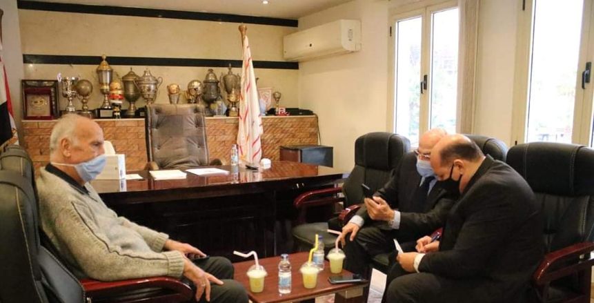 جلسة بين لجنة الحكماء ورئيس الزمالك لمناقشة الأمور الإدارية والمالية