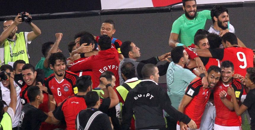 وزير الرياضة يهنىء المنتخب الوطنى لكرة القدم بالصعود لكأس العالم
