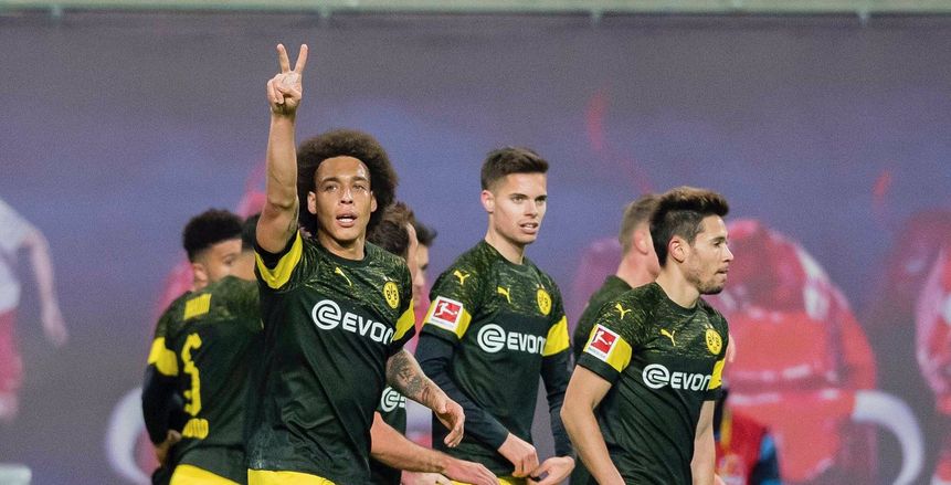 بوروسيا دورتموند يتعاقد مع مدافع هوفنهايم لـ2024