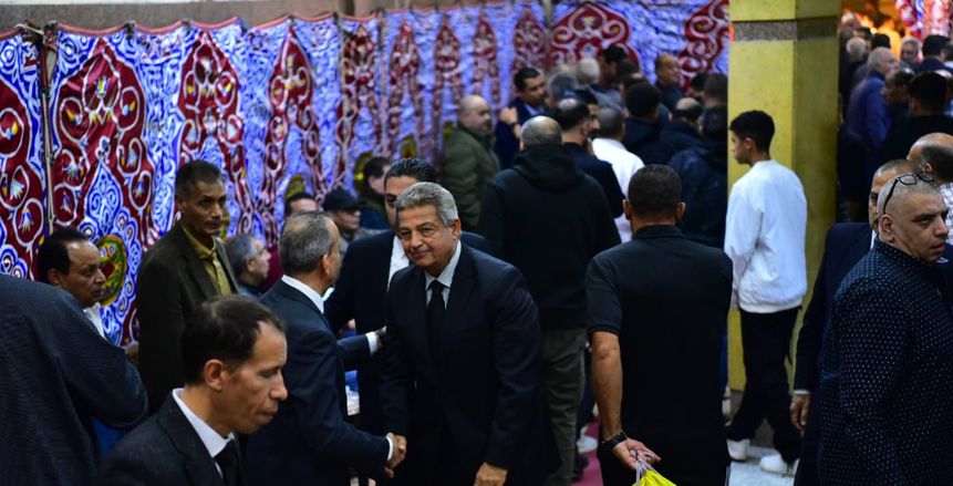رئيس المجلس الأعلي للإعلام يحضر عزاء الراحل محمد صبري