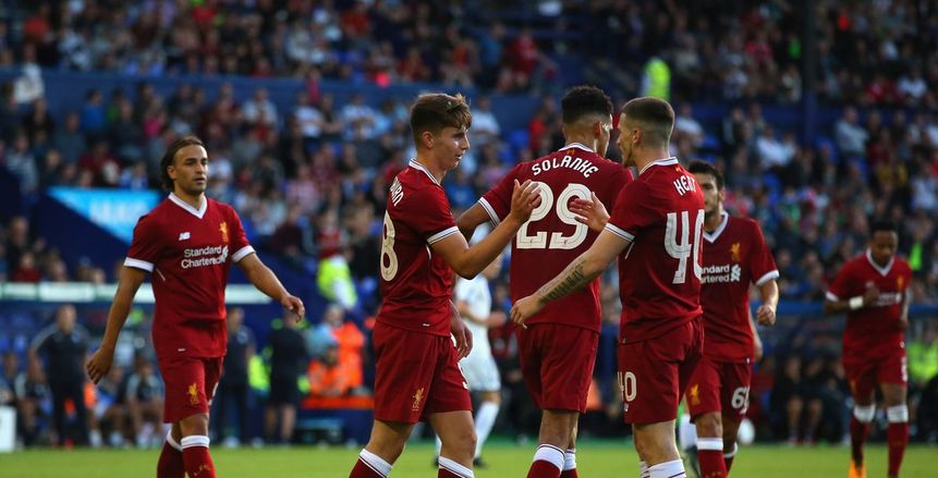 بالصور| ليفربول "صلاح" يكشف عن القميص الثالث للموسم الجديد