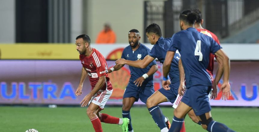 التعادل (1-1) يحسم الشوط الأول بين الأهلي وإنبي بدوري NILE