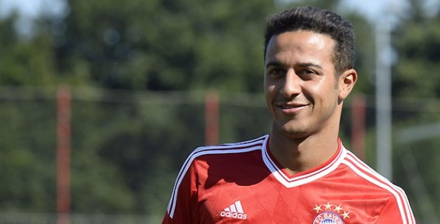 بالصور| بايرن ميونيخ يحتفل بعيد ميلاد تياجو ألكانتارا
