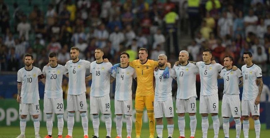 مباريات الأجندة الدولية.. منتخب الأرجنتين يكرم مارادونا قبل لقاء تشيلي