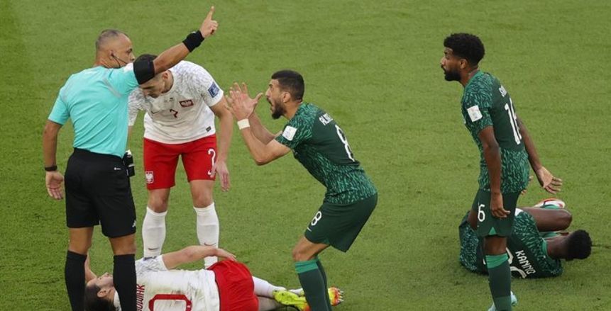 ماذا قالت الصحف السعودية عن الخسارة أمام بولندا في كأس العالم 2022؟