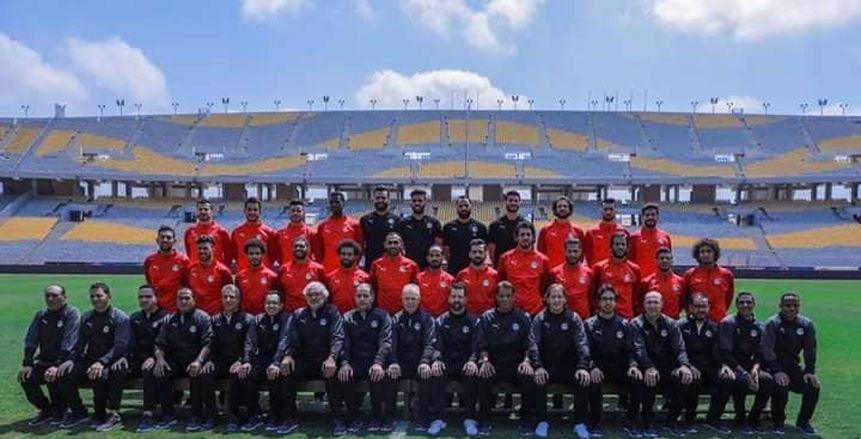 اتحاد الكرة يعلن عن الصورة الجماعية لمنتخب مصر قبل كأس الأمم الأفريقية