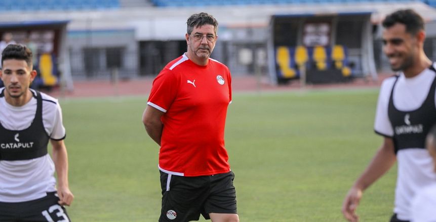 روي فيتوريا لاتحاد الكرة: مستمر مع منتخب مصر ولن أرحل لأهلي جدة